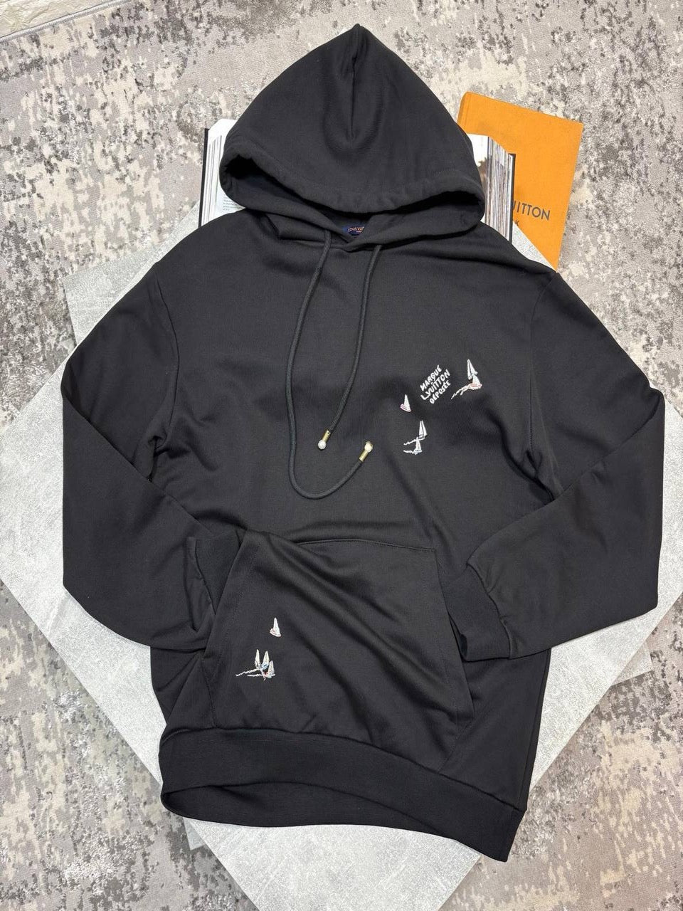 LV hoody