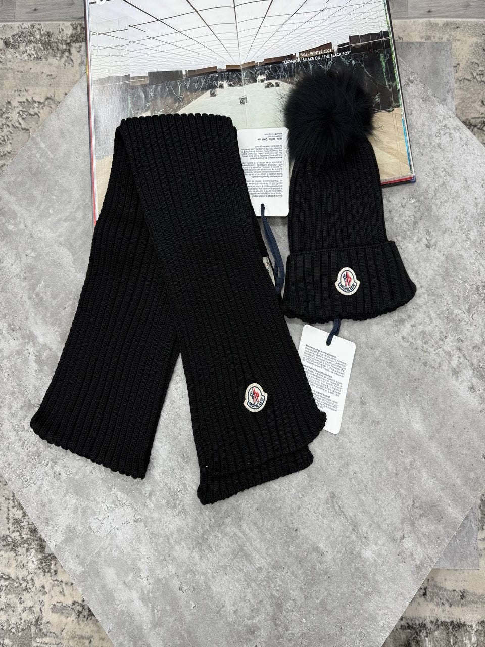Monc hat & scarf set