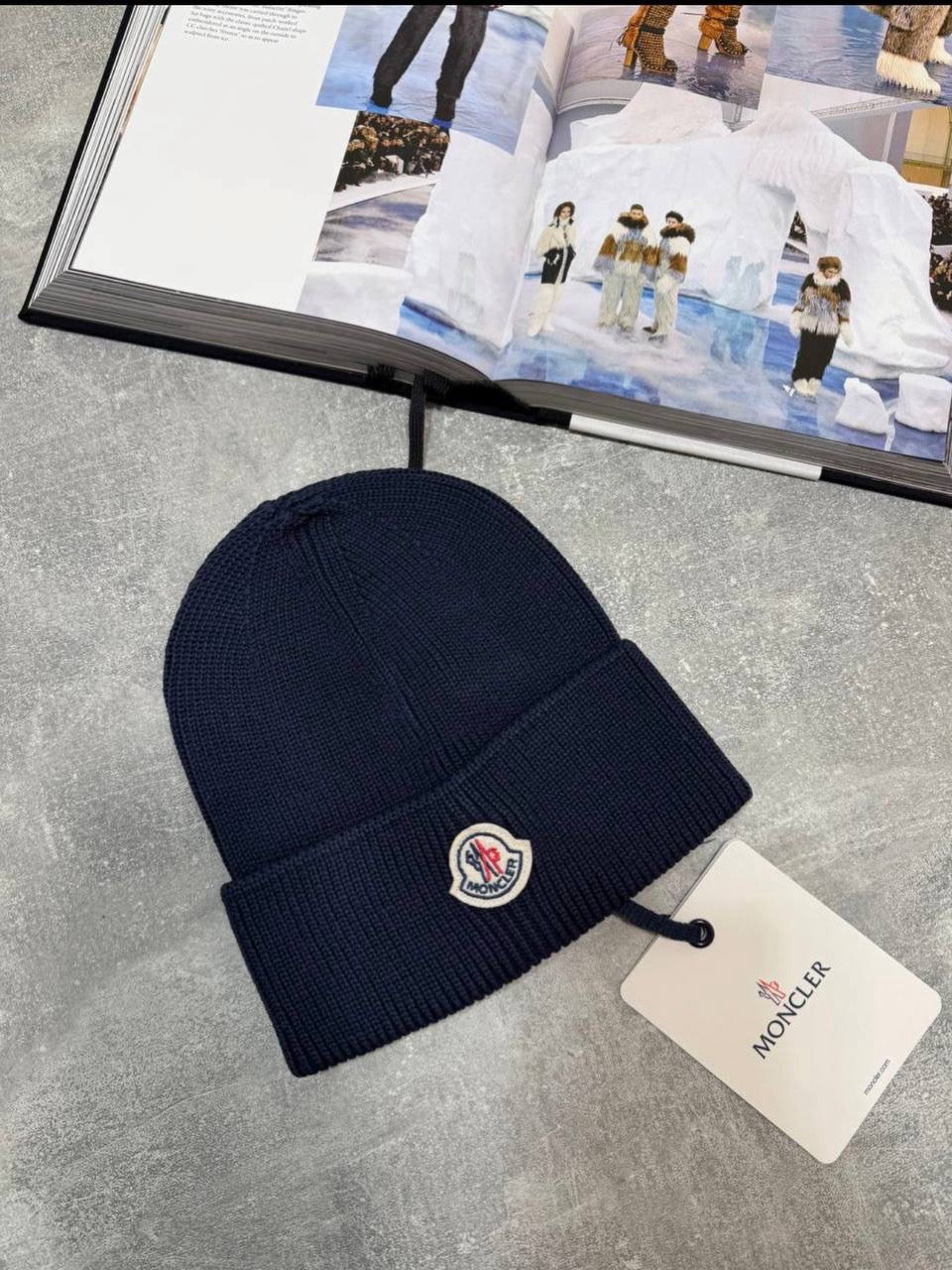 Monc beanie