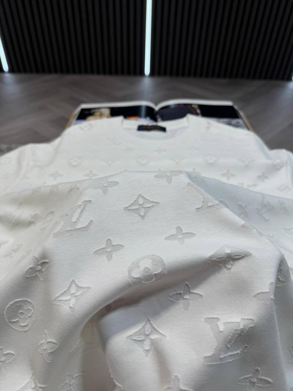 LV t shirt