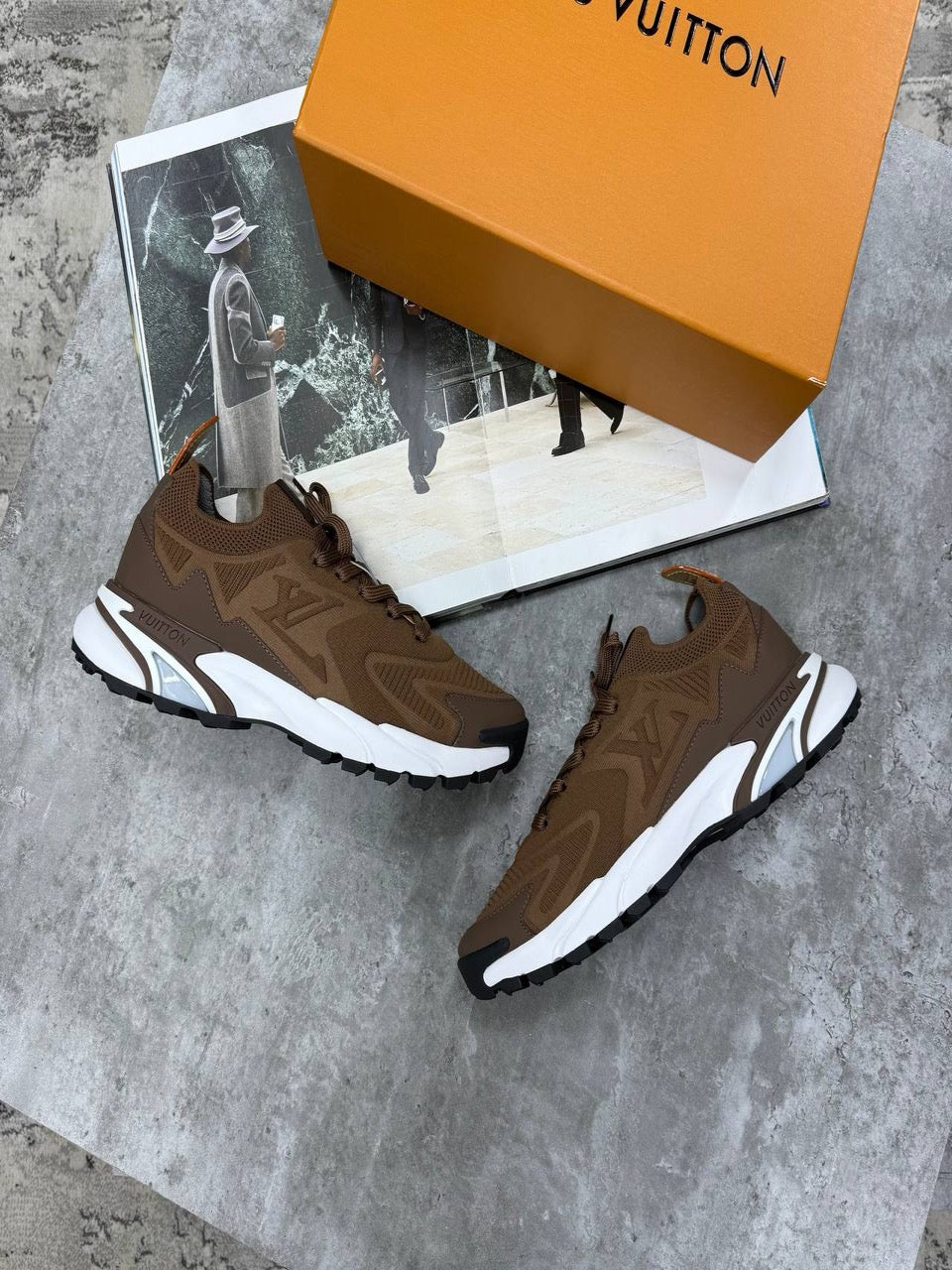 LV Tatic runners