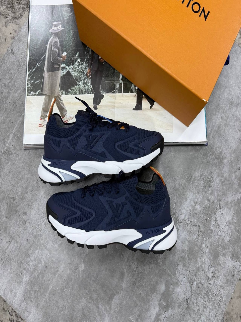 LV Tatic runners