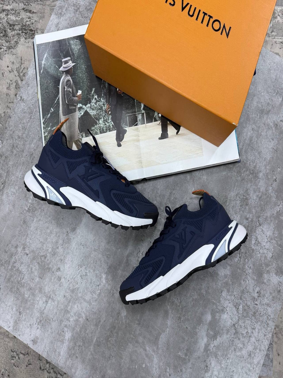 LV Tatic runners