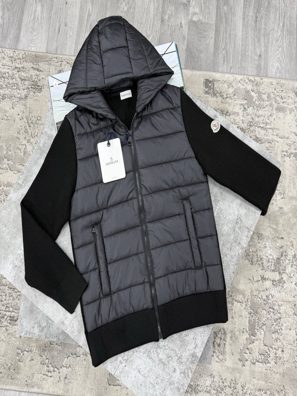 Goose padded lightweight jacket - black