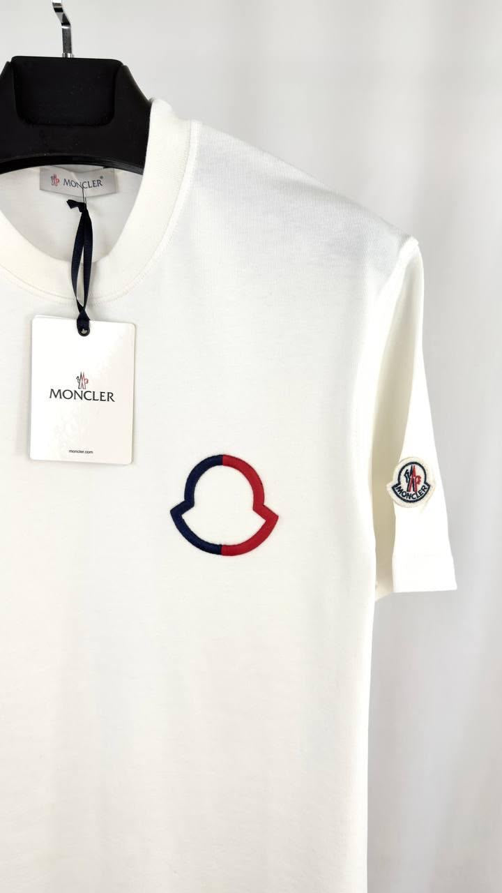 Monc t shirt
