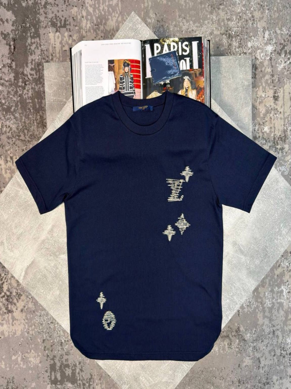 LV t shirt navy