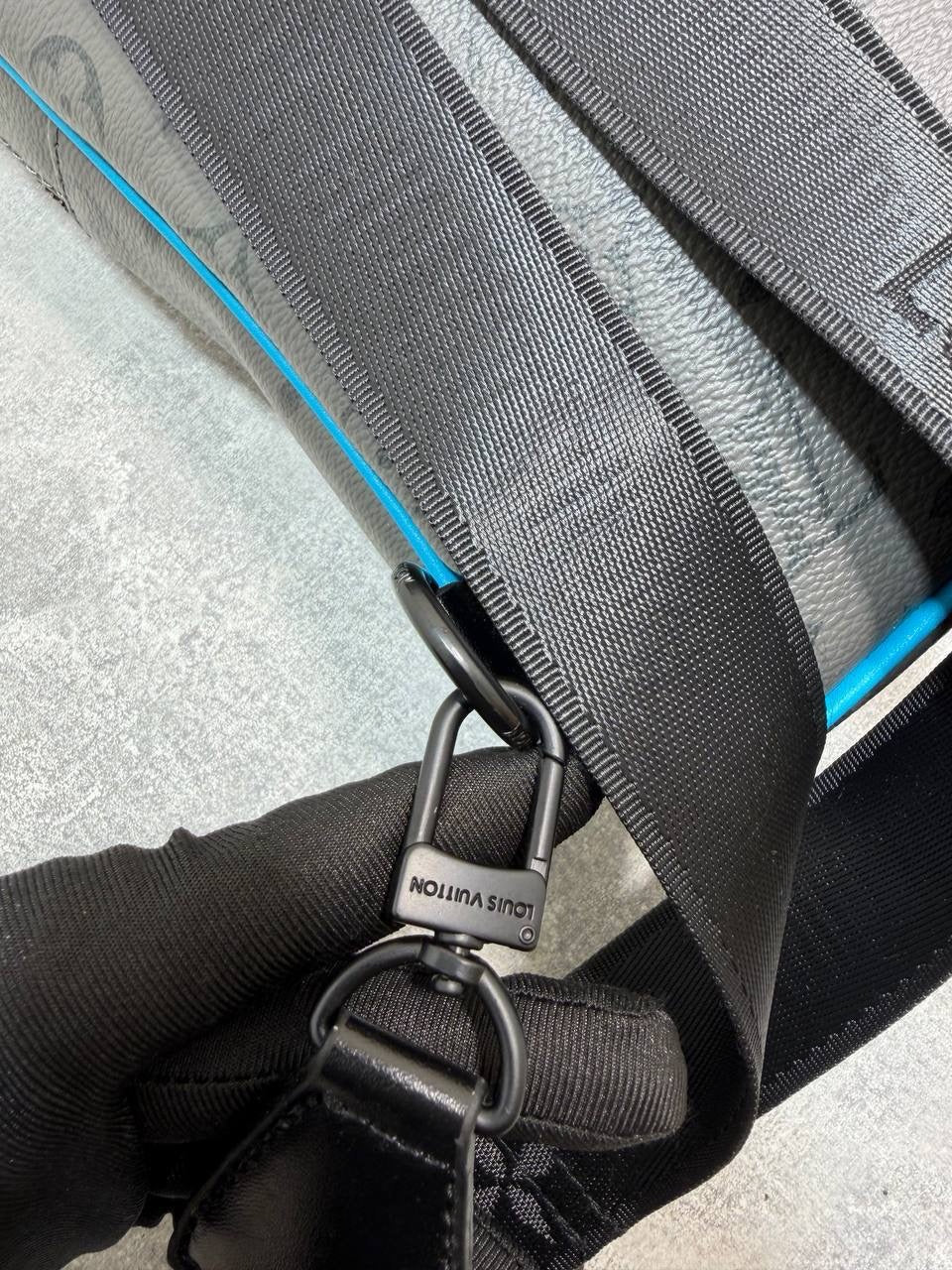 LV sling bag