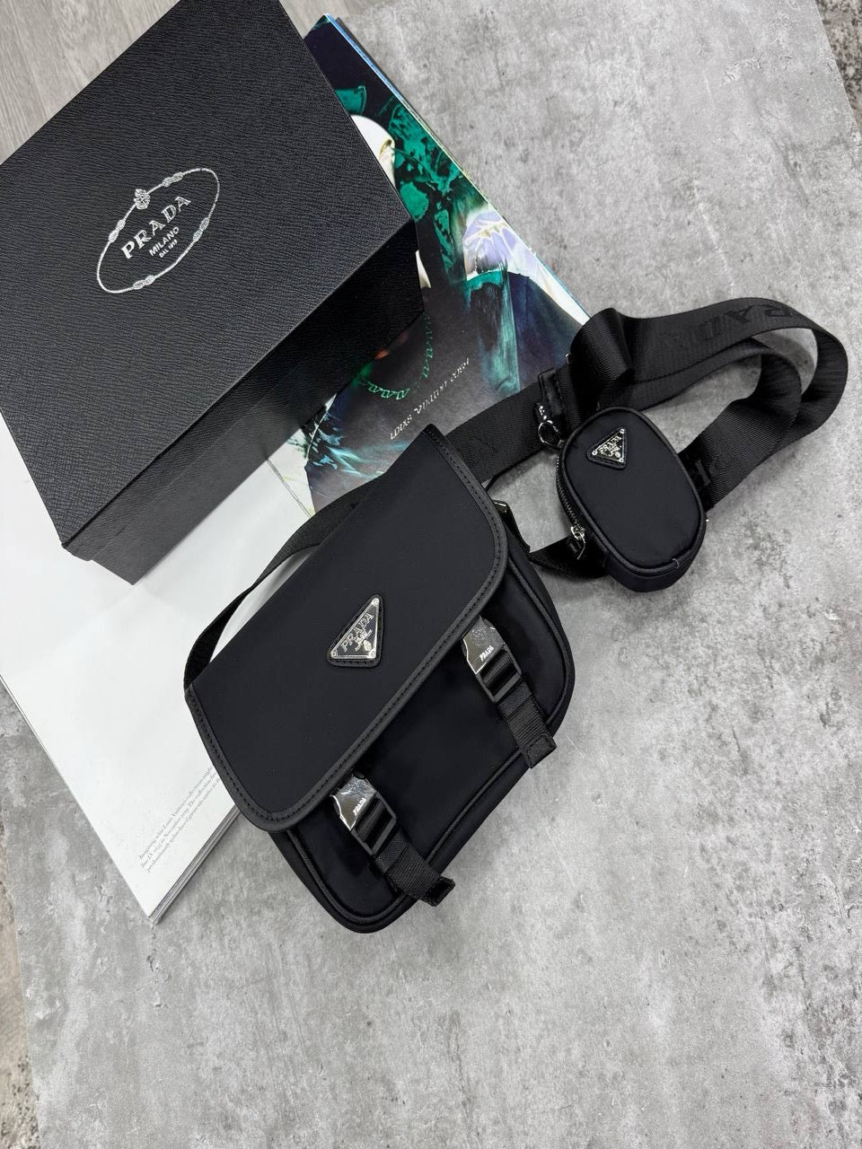 Rada messenger bag