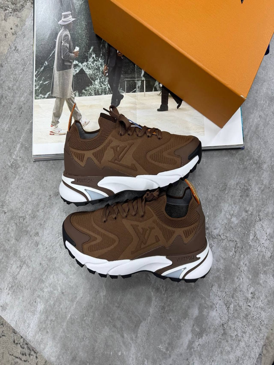 LV Tatic runners