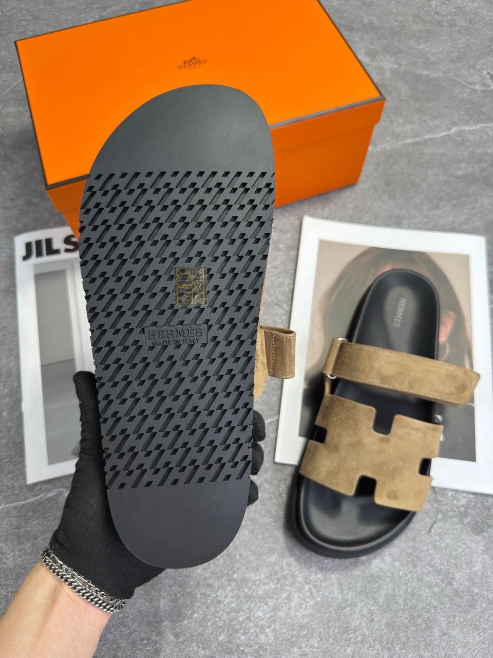 Herme sliders
