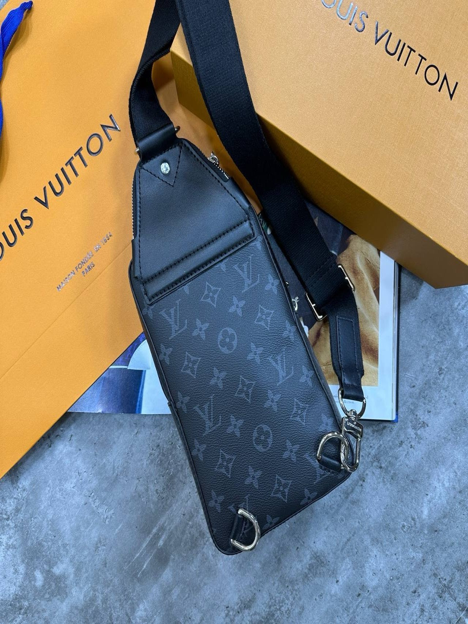 Lv sling bag