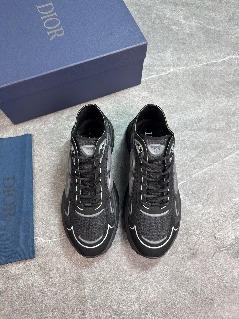 B30 tech black