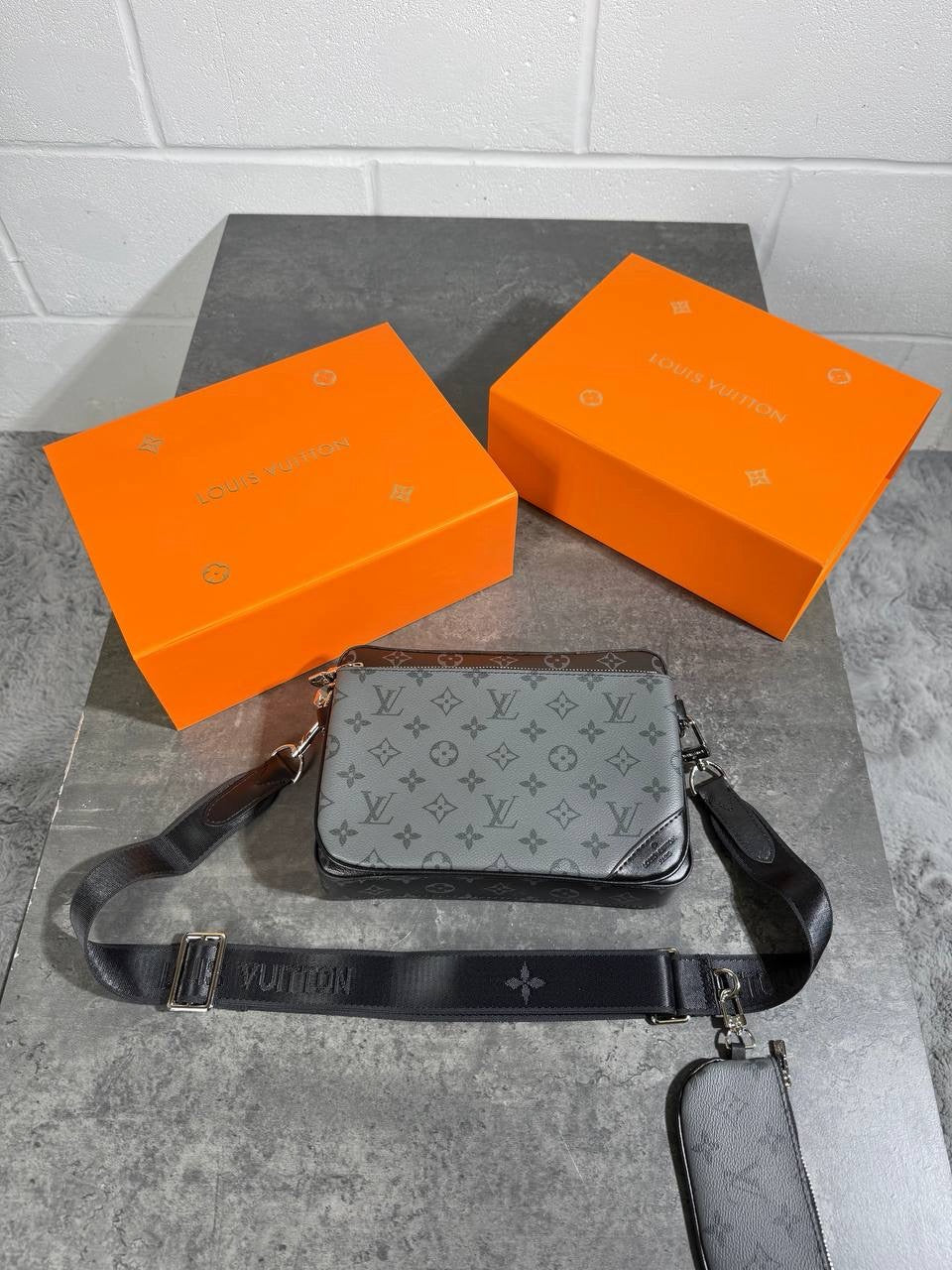 LV trio bag