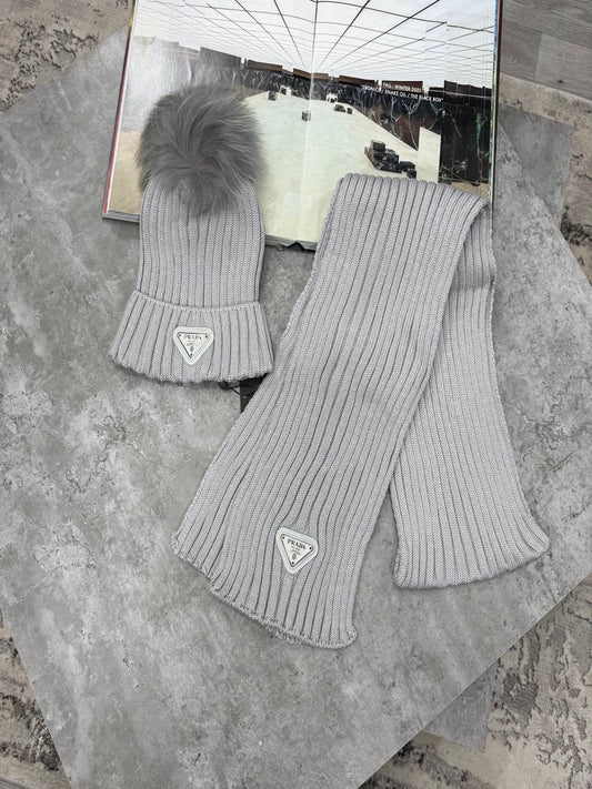 Rada hat & scarf set