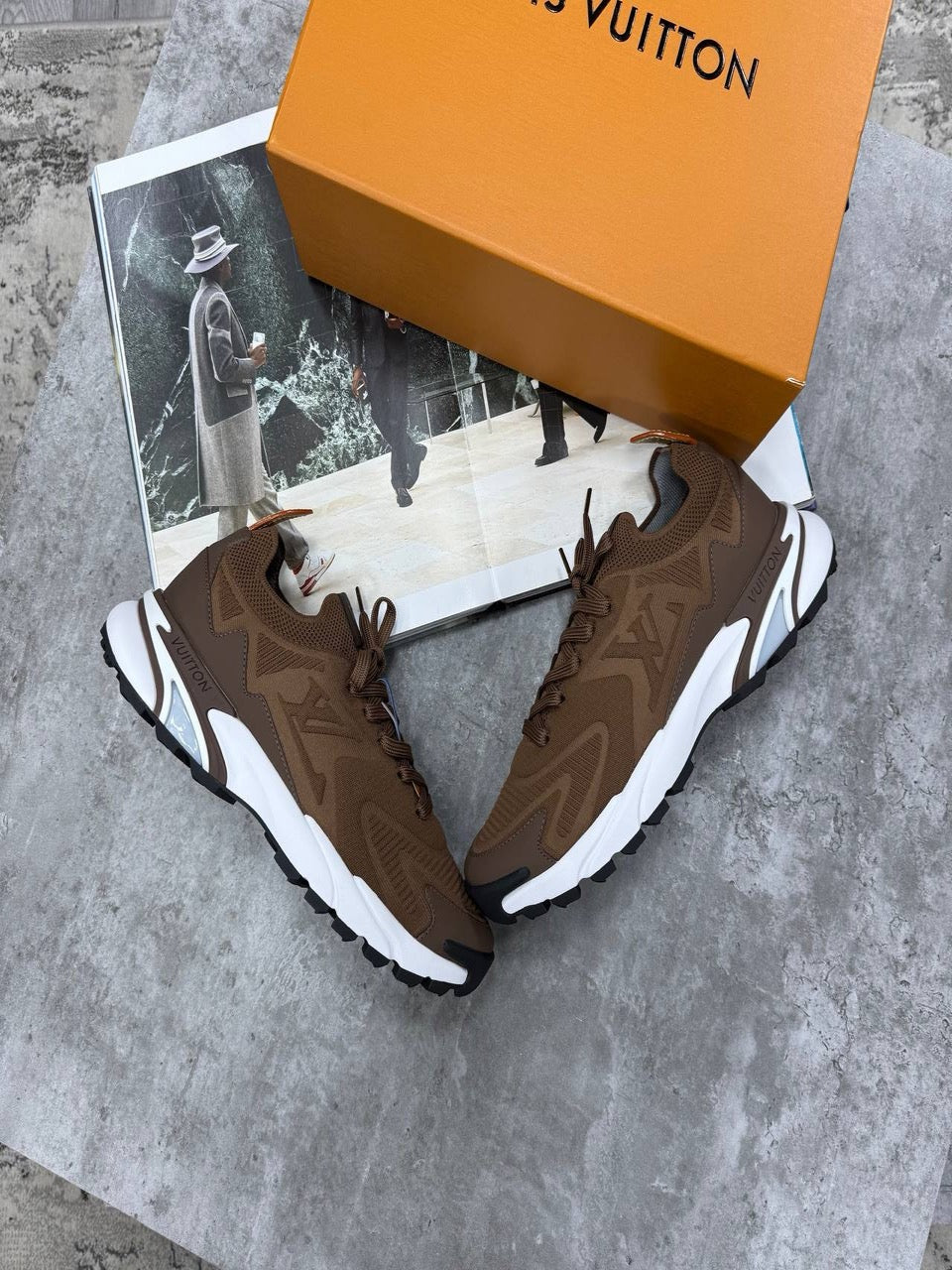 LV Tatic runners