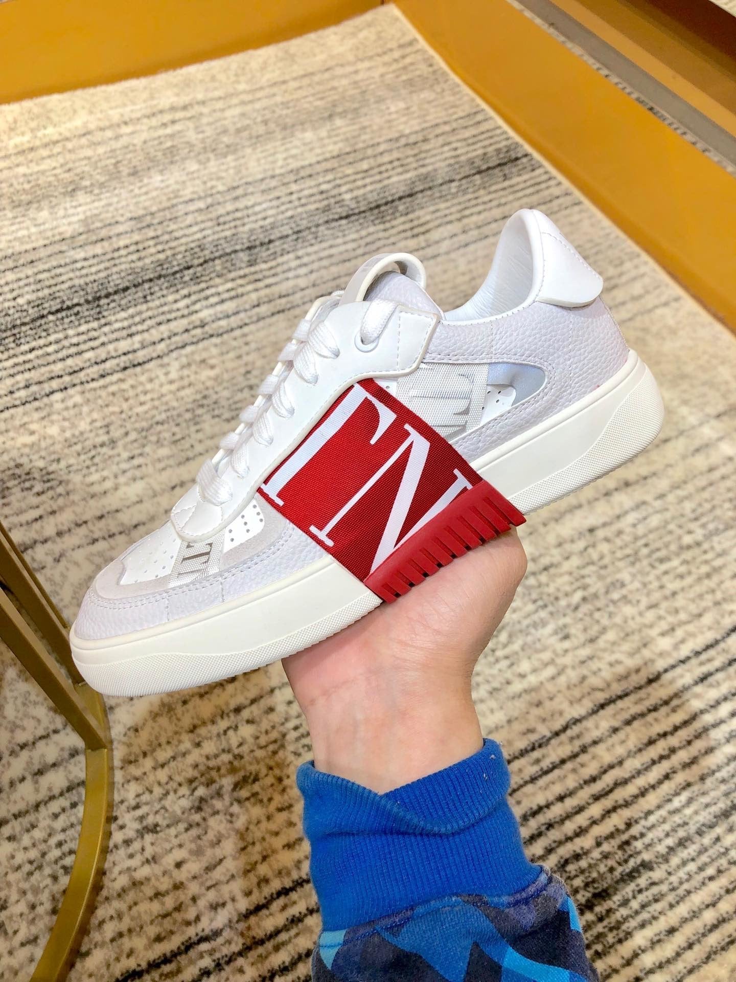 VTN White/Red