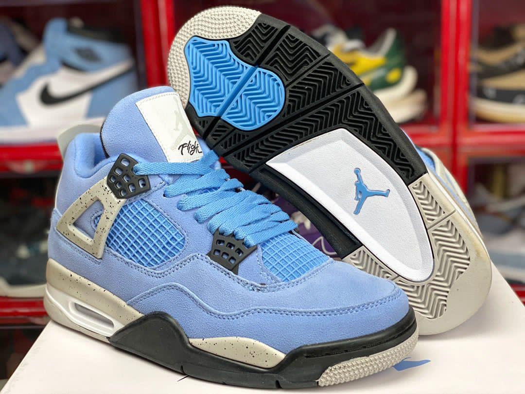 J4 Retro University Blue