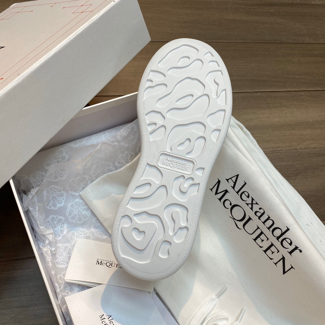 AMQ Oversized White Red