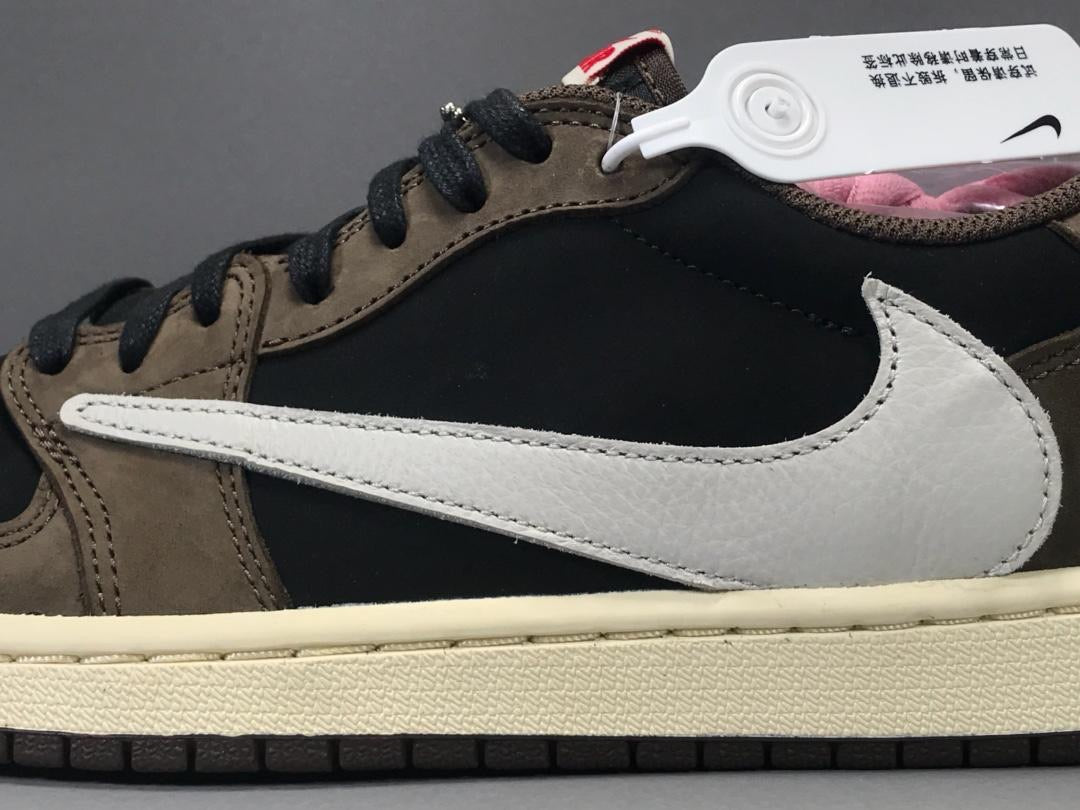 J1 Retro Low OG SP Travis Scott