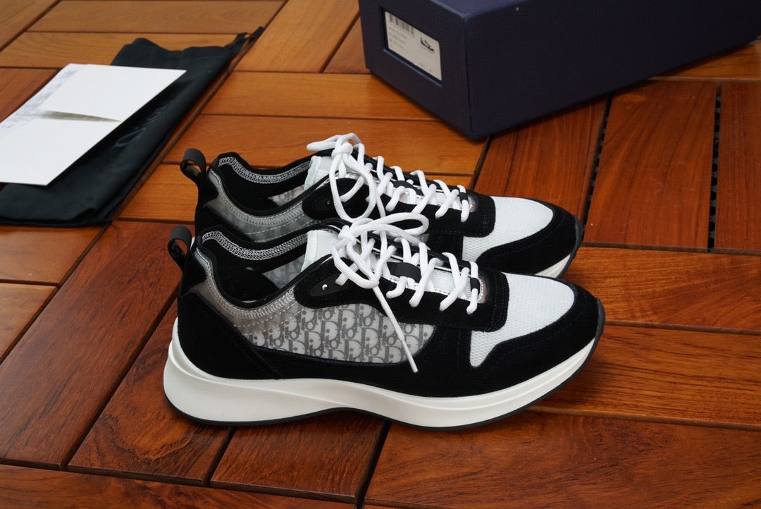 CD B25 Oblique Runner Sneaker Black Suede