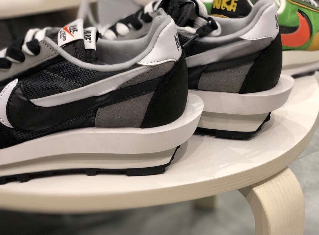 LD Waffle sacai Black