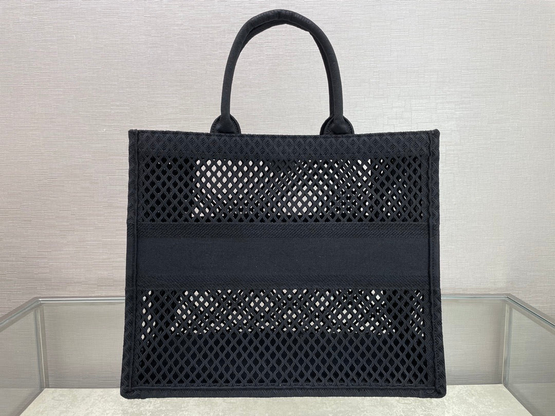 Mesh tote bag