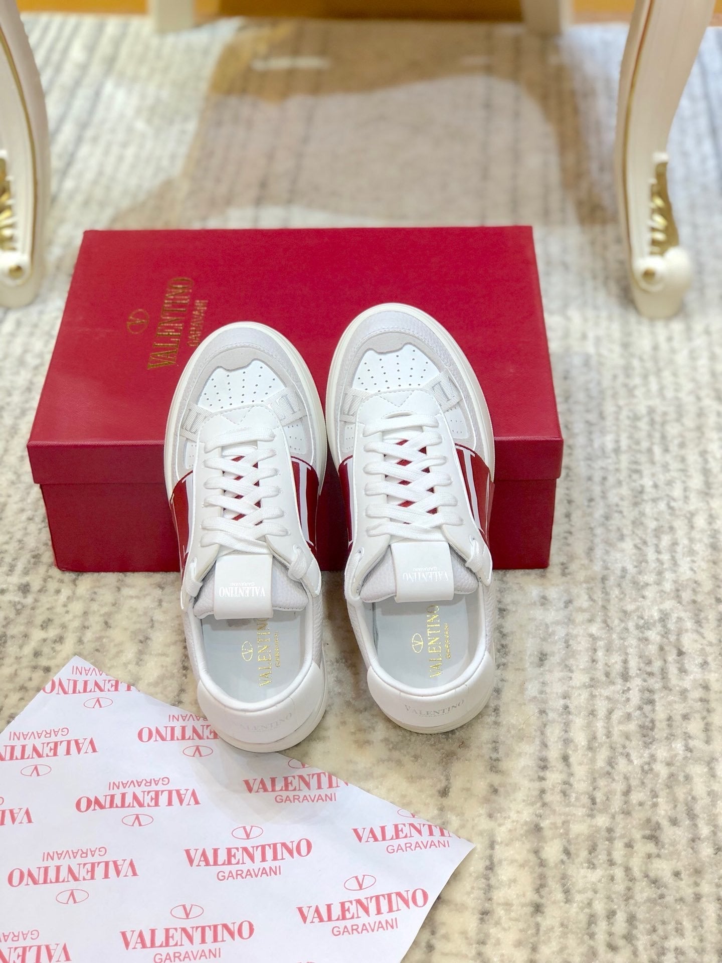 VTN White/Red
