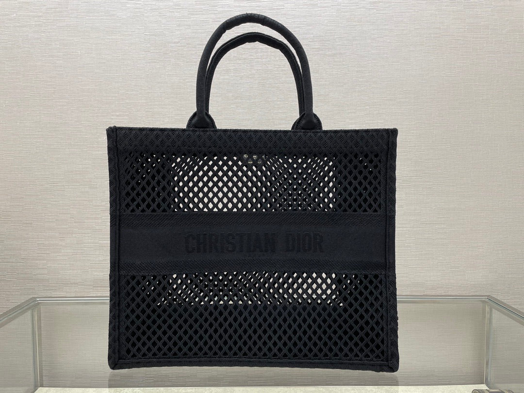 Mesh tote bag