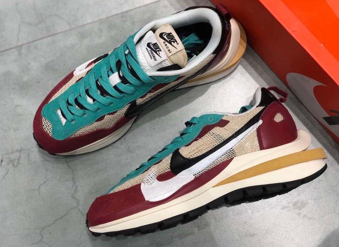 Vaporwaffle sacai Villain Red Neptune Green