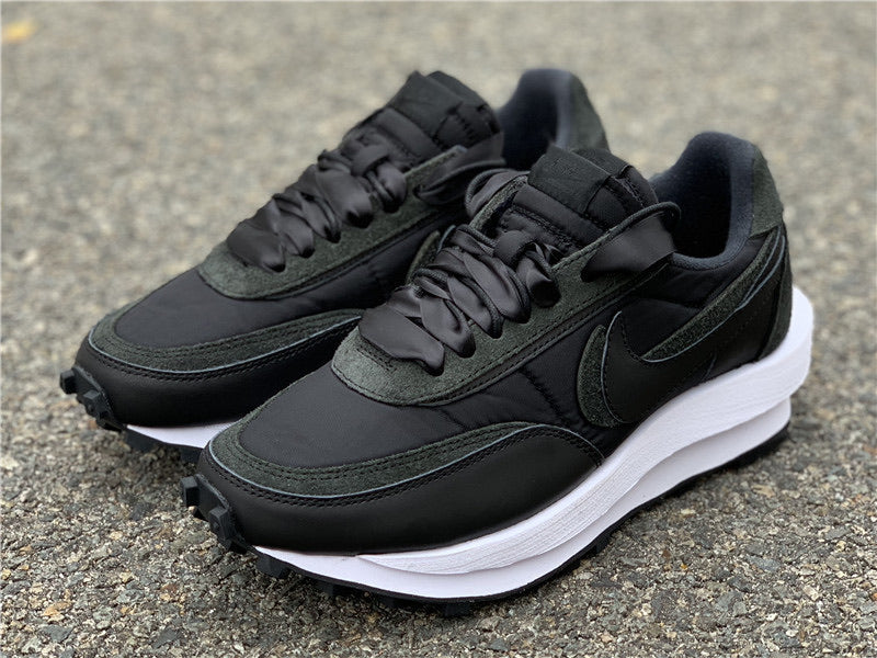 LD Waffle Sacai Black Nylon