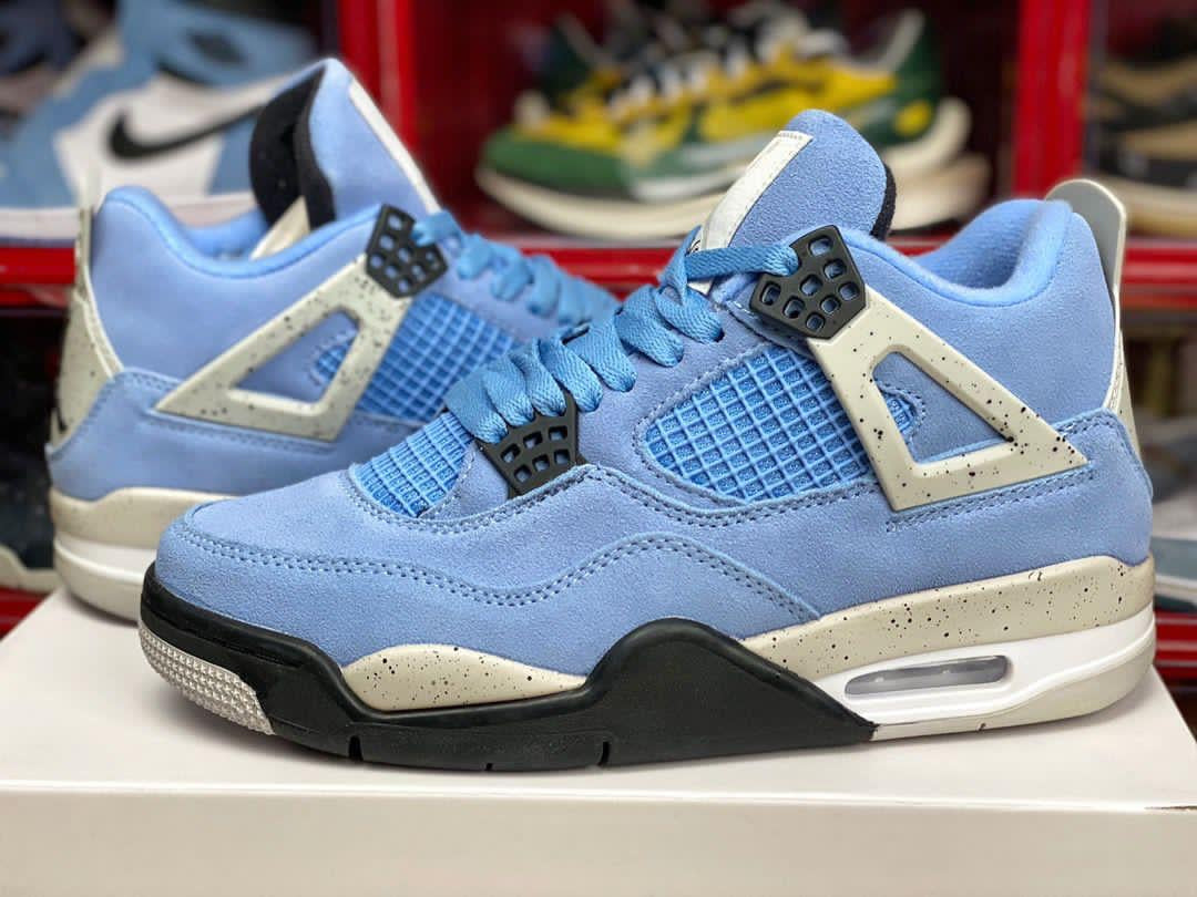 J4 Retro University Blue
