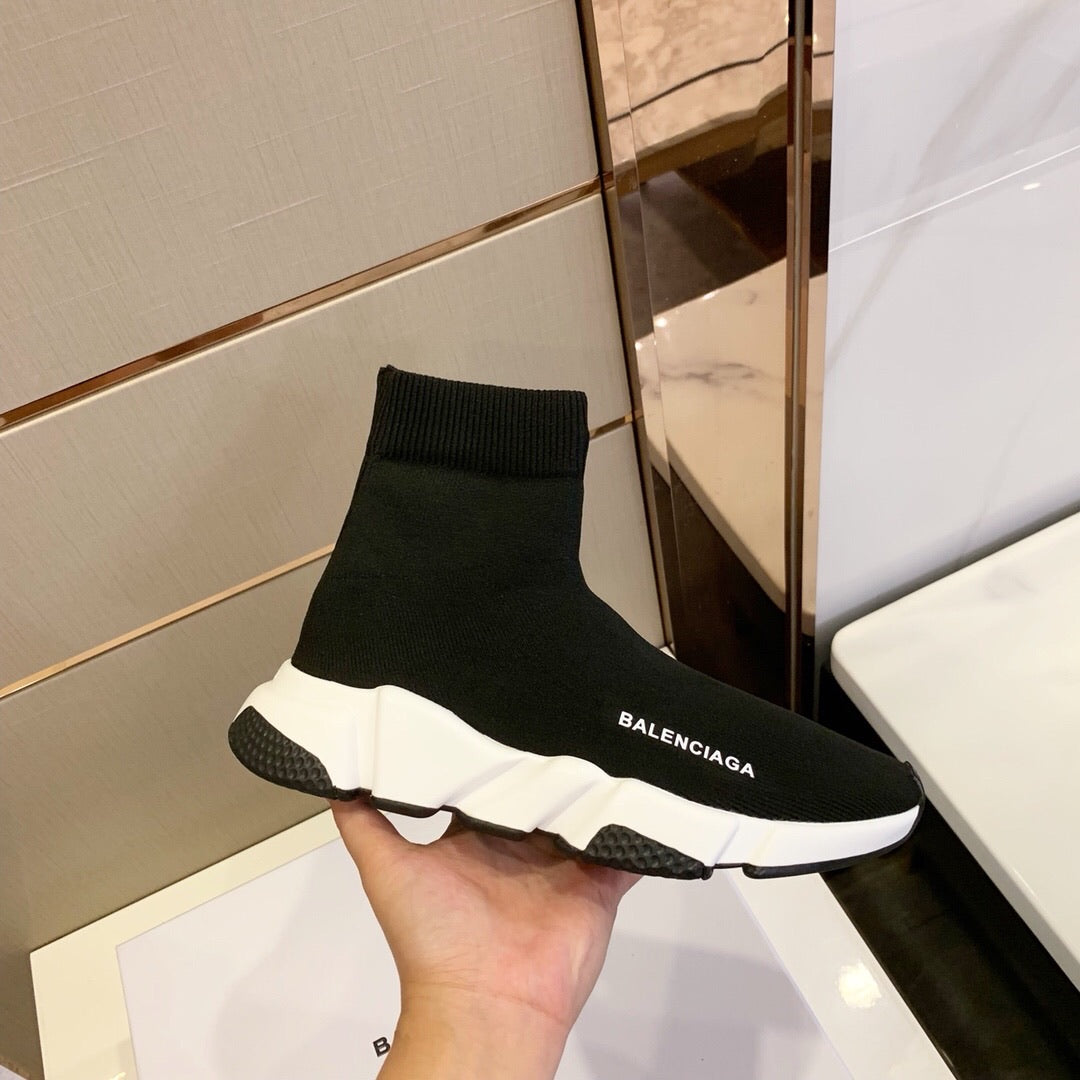 Speed Trainer Black White